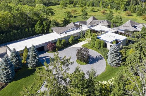 2500 Telegraph Rd, Bannockburn IL  60015-1540 exterior