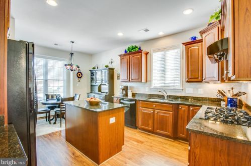 9765 Big Bethel Cir, Fredericksburg, VA 22407-9388