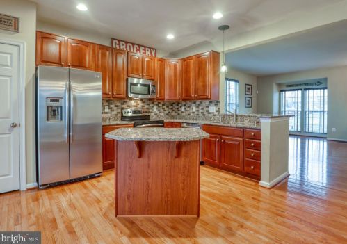 12 Payne St, Charles Town WV 25414-5536 exterior