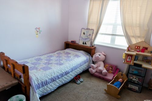 1080 Grandview Dr, Providence UT 84332-9317 exterior