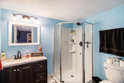 21413 Nassau Pl, Aurora CO 80013-3320 exterior