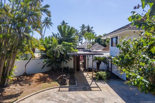 4383 Royal Pl, Honolulu HI  96816-4855 exterior