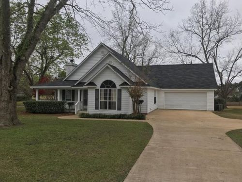 118 17th Ave, Cairo, GA 39828-3507
