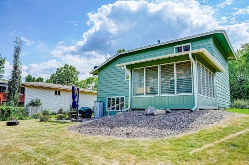 4240 Highland Dr, Saint Paul MN  55126-3122 exterior