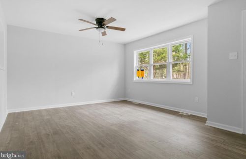 3 Bluebird St, Browns Mills, NJ 08015-1119