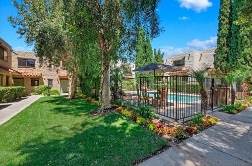 7010-7040 Casa Ln, Lemon Grove, CA 91945-2141