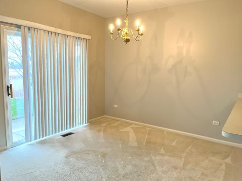 1489 Candlestick Way, Waukegan IL  60085-8600 exterior