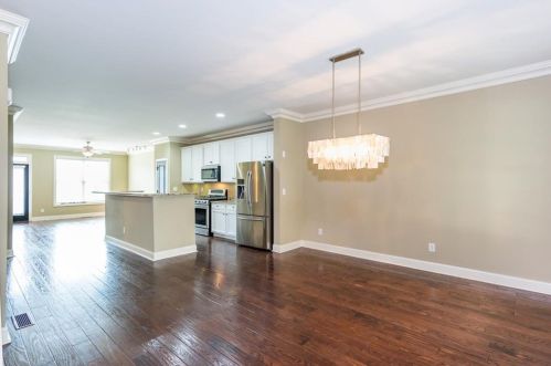 7060 Elmwood Ridge Ct, Atlanta GA  30340-1873 exterior