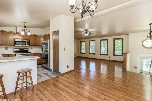 26374 Harlem Ave, Antioch, IL 60002-9718