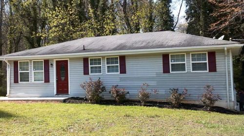 5270 Maple Valley Rd, Mableton, GA 30126-2350