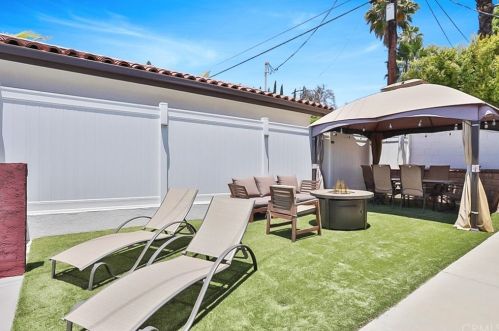 2019 Chilton Dr, Glendale CA  91201-1169 exterior