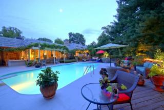 1881 Loudon Heights Rd, Charleston, WV 25314-1564