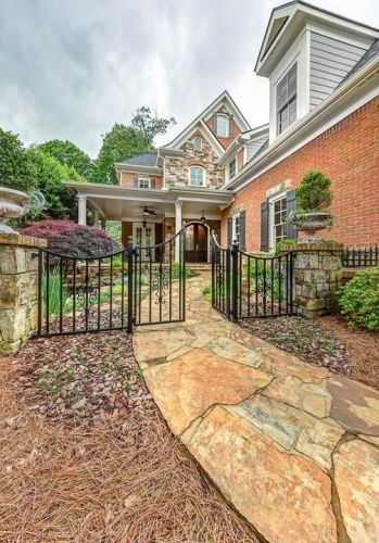 1750 High Trl, Atlanta GA  30339-5617 exterior