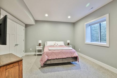 10475 Deerfield Rd, Cincinnati OH  45242-4319 exterior