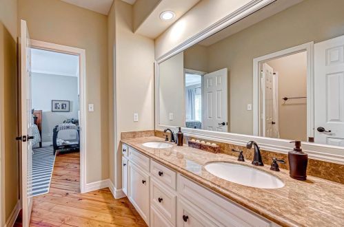 3602 Aspenwood Dr, Richmond TX 77406-7606 exterior