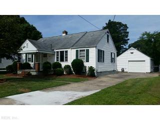 904 Stanley Rd, Portsmouth, VA 23701-1919