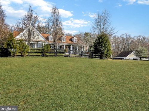 9801 Alydar Ct, Nokesville, VA 20181-3380