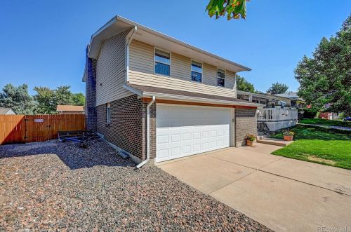 12101 Florida Dr, Denver, CO 80012-4312