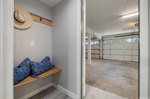 2798 Goldfield Pl, Simi Valley CA  93063-2253 exterior