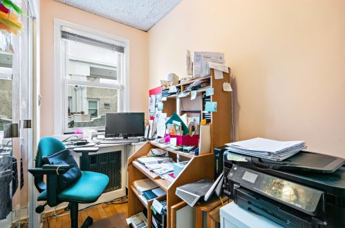 3 Deal Lk Ct, Tinton Falls NJ 07712-5116 exterior