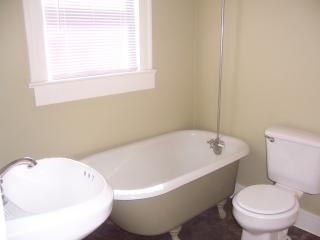 1936 Indianapolis Ave, Tulsa OK  74112-6830 exterior