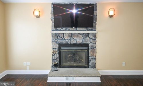 2626 Finlaw Ave, Camden NJ 08109-3116 exterior