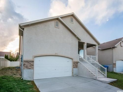 8032 Madison Nan Dr, Taylorsville, UT 84081-5097
