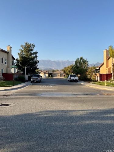 1445 Shooting Star Dr, Beaumont, CA 92223-8430