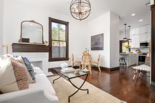 806 Orange Ave, Santa Barbara, CA 93101-4419