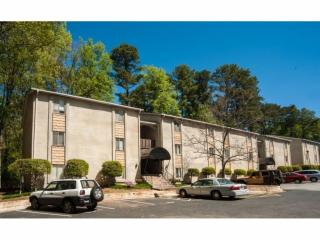 2392 Lawrenceville Hwy, Decatur, GA 30033-3149
