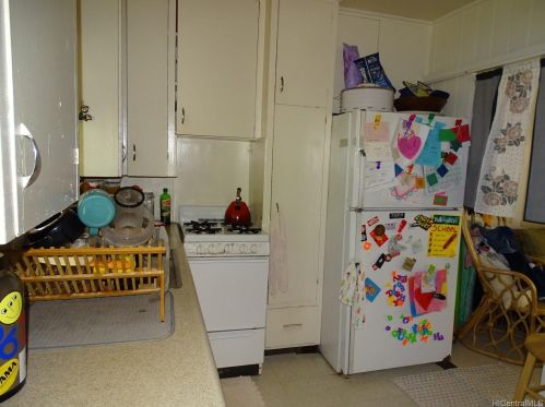 746 Makaleka Ave, Honolulu HI  96816-6003 exterior