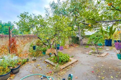 1536 Laster Ave, Anaheim CA  92802-2712 exterior