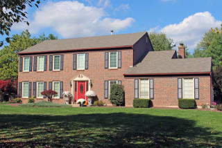 2 Tamarack Dr, Branchburg, NJ 08853-4223