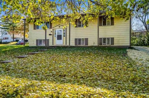 2604 Arthur Ave, Rockford, IL 61101-5232