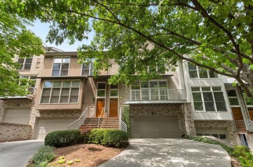 1290 Fernwood Cir, Atlanta, GA 30319-3406