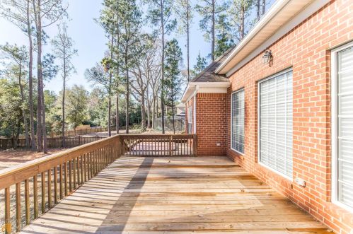 331 Royal Crest Cir, Kathleen GA  31047-2170 exterior