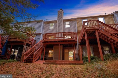 12266 Dapple Gray Ct, Woodbridge VA  22192-6213 exterior