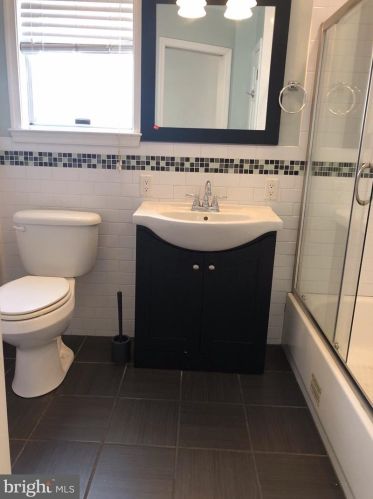 1415 12 St, Philadelphia PA 19147-4937 exterior