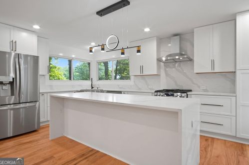 1179 Edgefield Dr, Atlanta GA  30310-3716 exterior