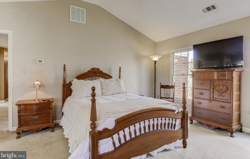 2407 Starcrest Dr, Silver Spring MD 20904-5459 exterior