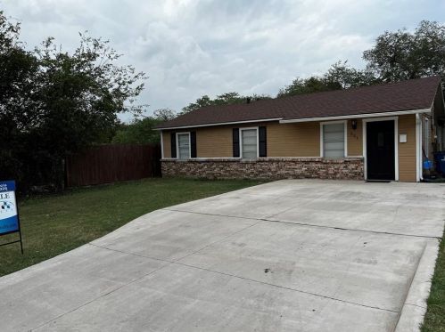 321 Holley St, Fort Worth, TX 76140-3238