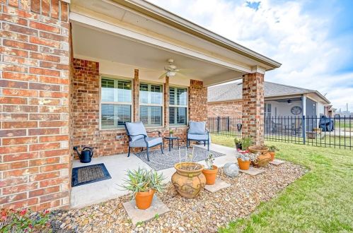 2947 Cone Flower Dr, Richmond TX 77469-5551 exterior