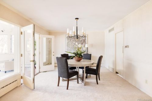 3360 Columbine Cir, Englewood CO 80113-7605 exterior