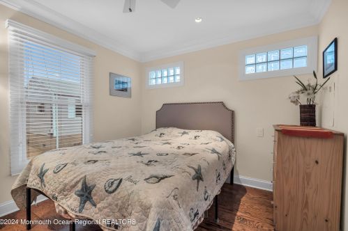 211 Canal Ln, Lavallette NJ  08735-1604 exterior