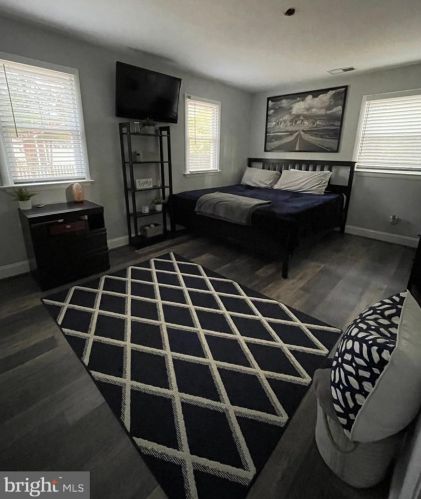 1712 Maryland Ave, Shady Side MD 20764-9750 exterior