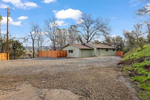 4085 Hutson Ln, Swansboro Country, CA 95667-6277