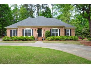 2918 Four Oaks Dr, Atlanta, GA 30360-1714