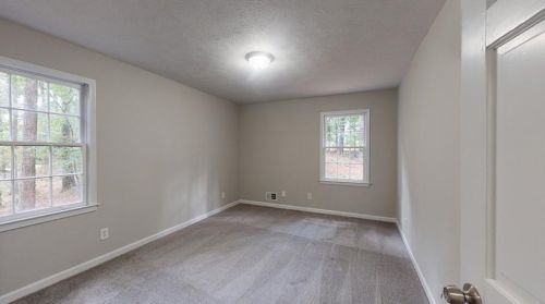 1680 Holmes Dr, Conyers GA  30094-4810 exterior