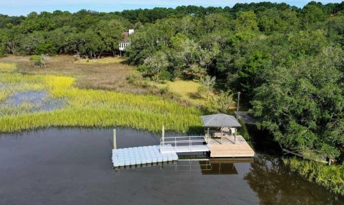 2569 Abbapoola Rd, Johns Island, SC 29455-7411