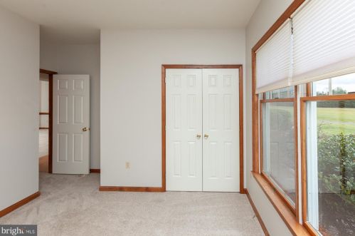 410 Wood End Ct, Charles Town WV  25414-5294 exterior